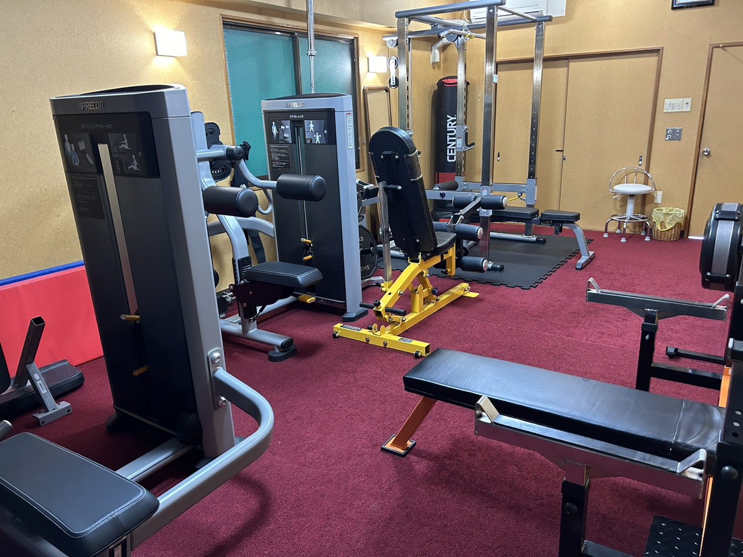 FUSION GYM マシンエリア